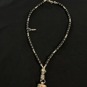 Beautiful necklace chic !